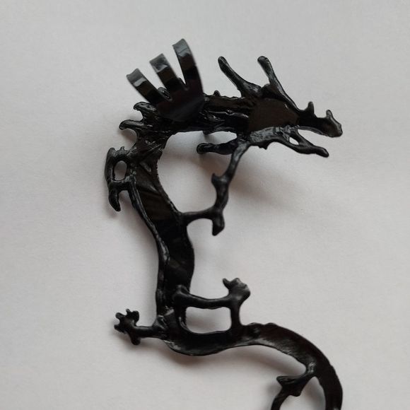 BLACK GOTHIC PUNK UNISEX DRAGON EAR CUFF CLIMBER - Picture 8 of 8